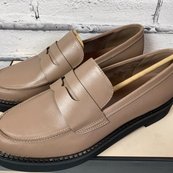 BCBGeneration Women's Sabin Loafer Platform, Size 8 Taupe Tan NEW Boho Chic - Picture 3 of 9